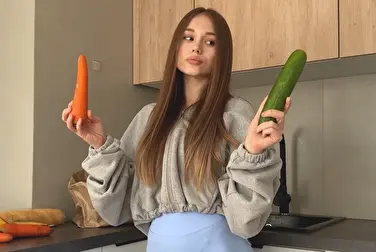 Как же хочется хуй 🍆 Дорогой, выеби меня, давай покайфуем!